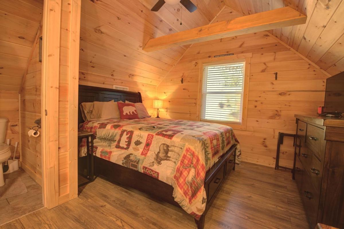 Twin Oaks Cabin Bryson City Luaran gambar